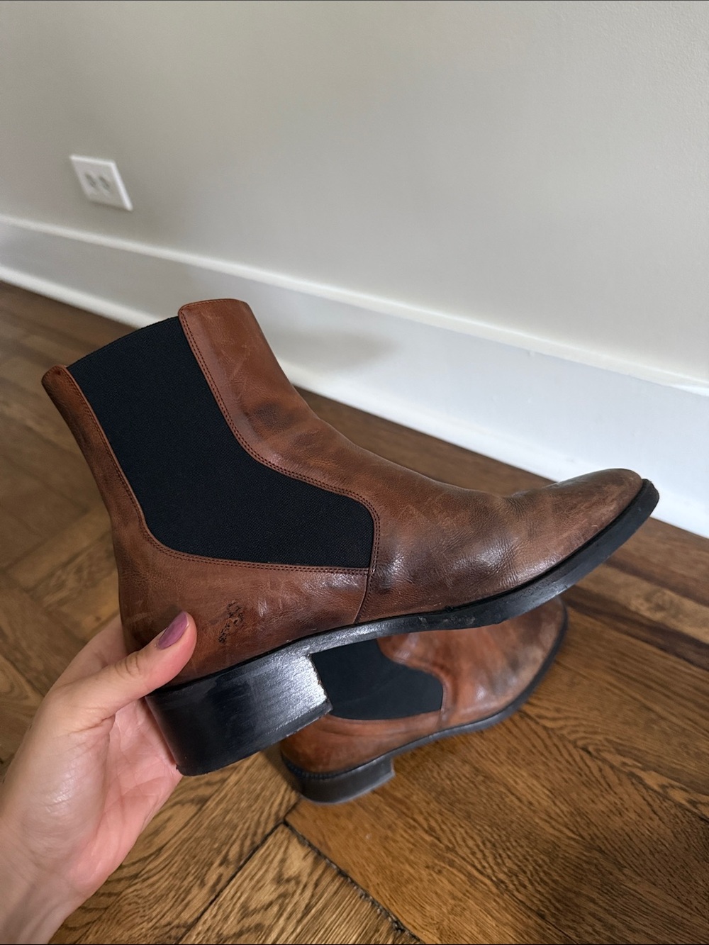 Vince Distressed Brown Leather Chelsea Boots - Picture 5 of 6